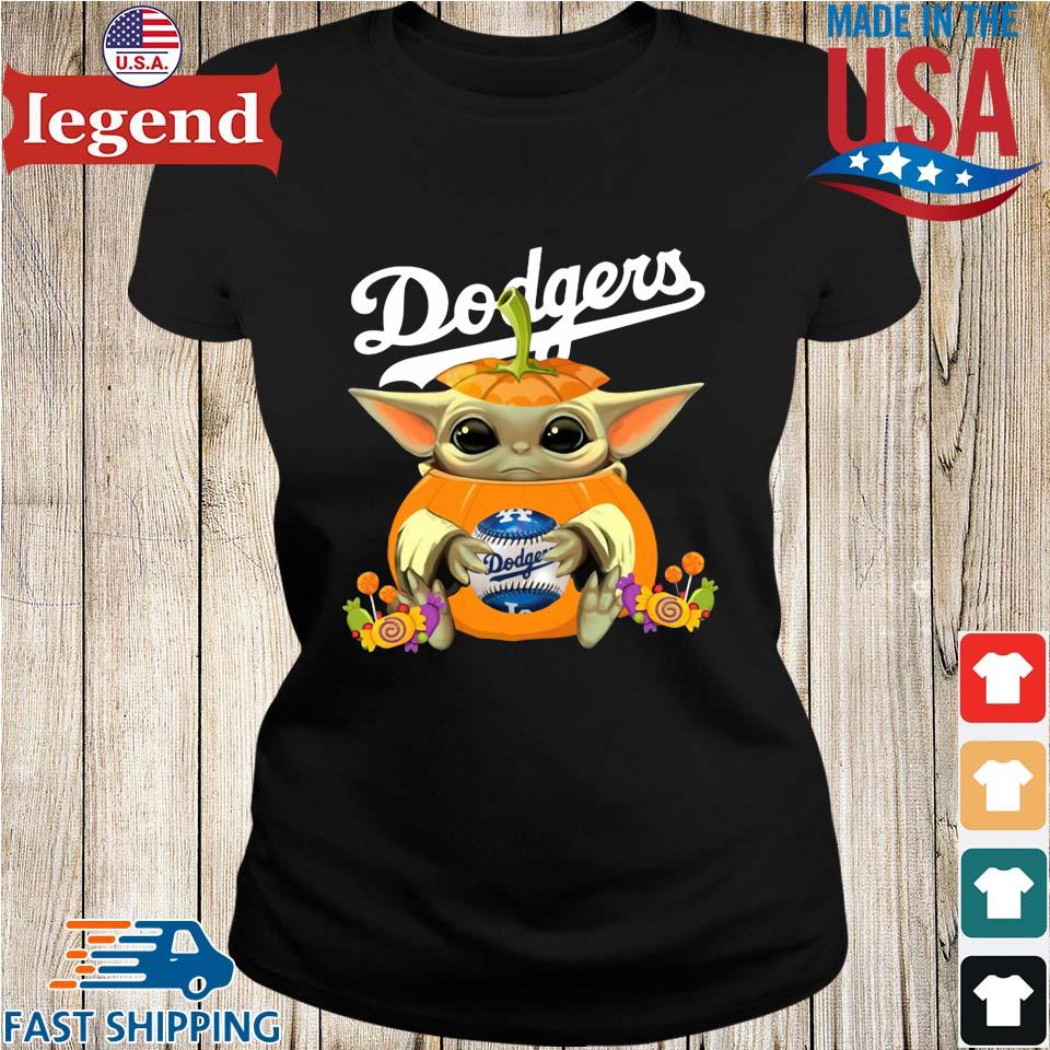 Baby Yoda Hug Los Angeles Dodgers shirt