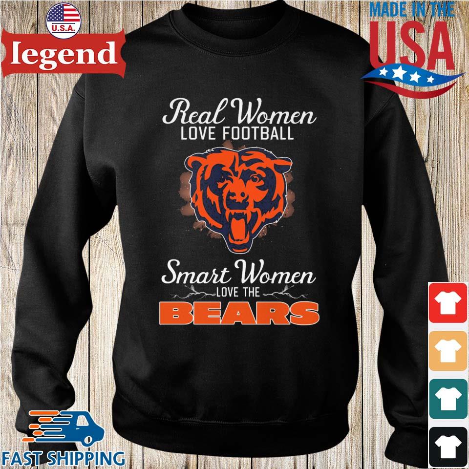 Long-Sleeve Cropped Chicago Bears Graphic Tee