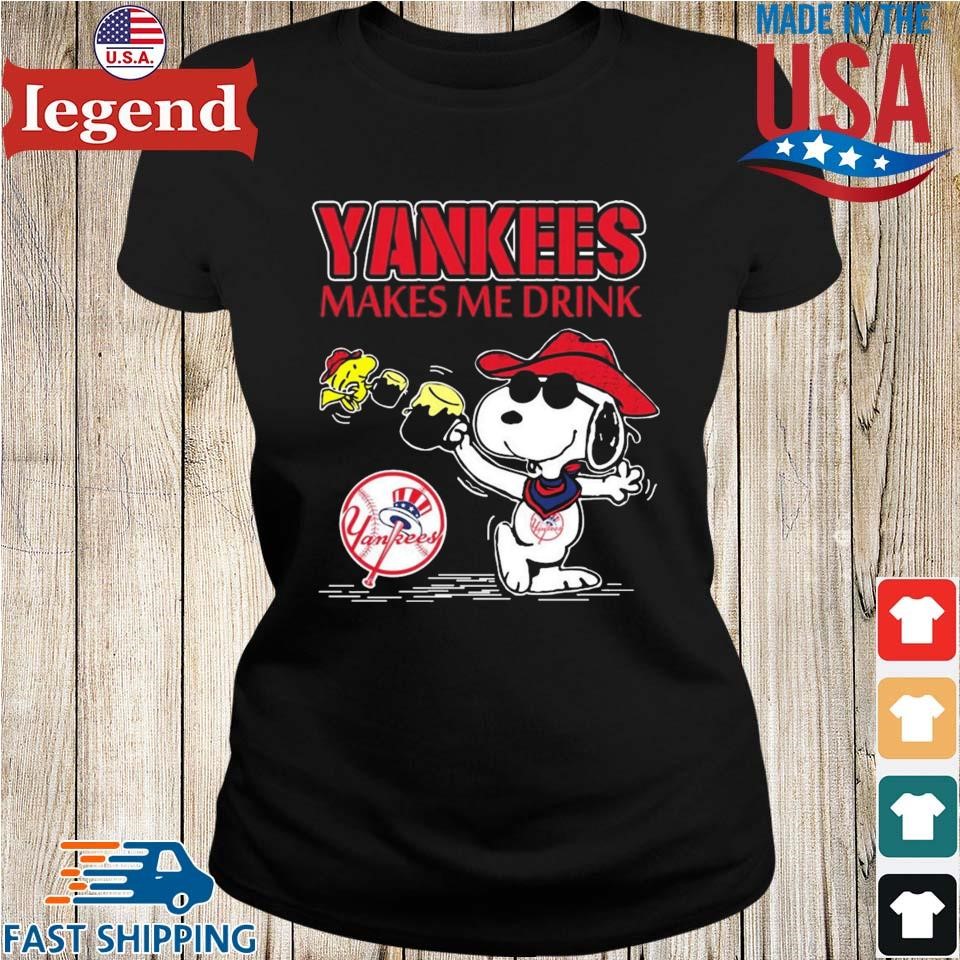 Snoopy And Woodstock New York Yankees Makes Me Drinks T-shirt