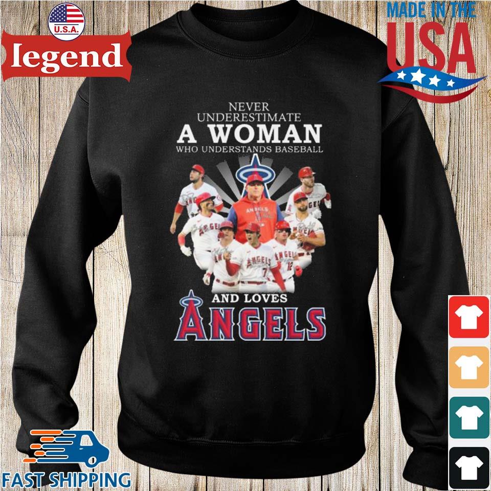 Original Never Underestimate A Woman Who Understands Baseball And