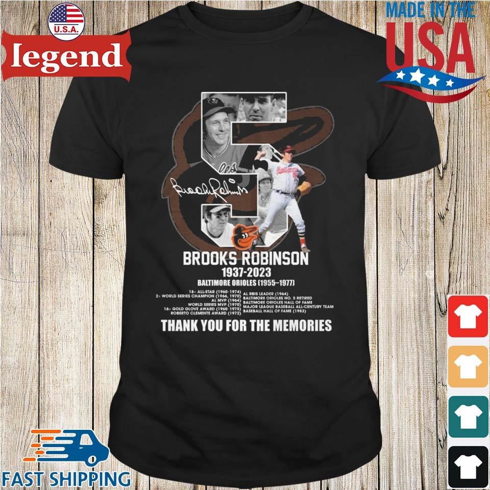05 Brooks Robinson 1937 – 2023 Baltimore Orioles 1955 – 1977 Thank You For  The Memories Signature T-shirt,Sweater, Hoodie, And Long Sleeved, Ladies,  Tank Top