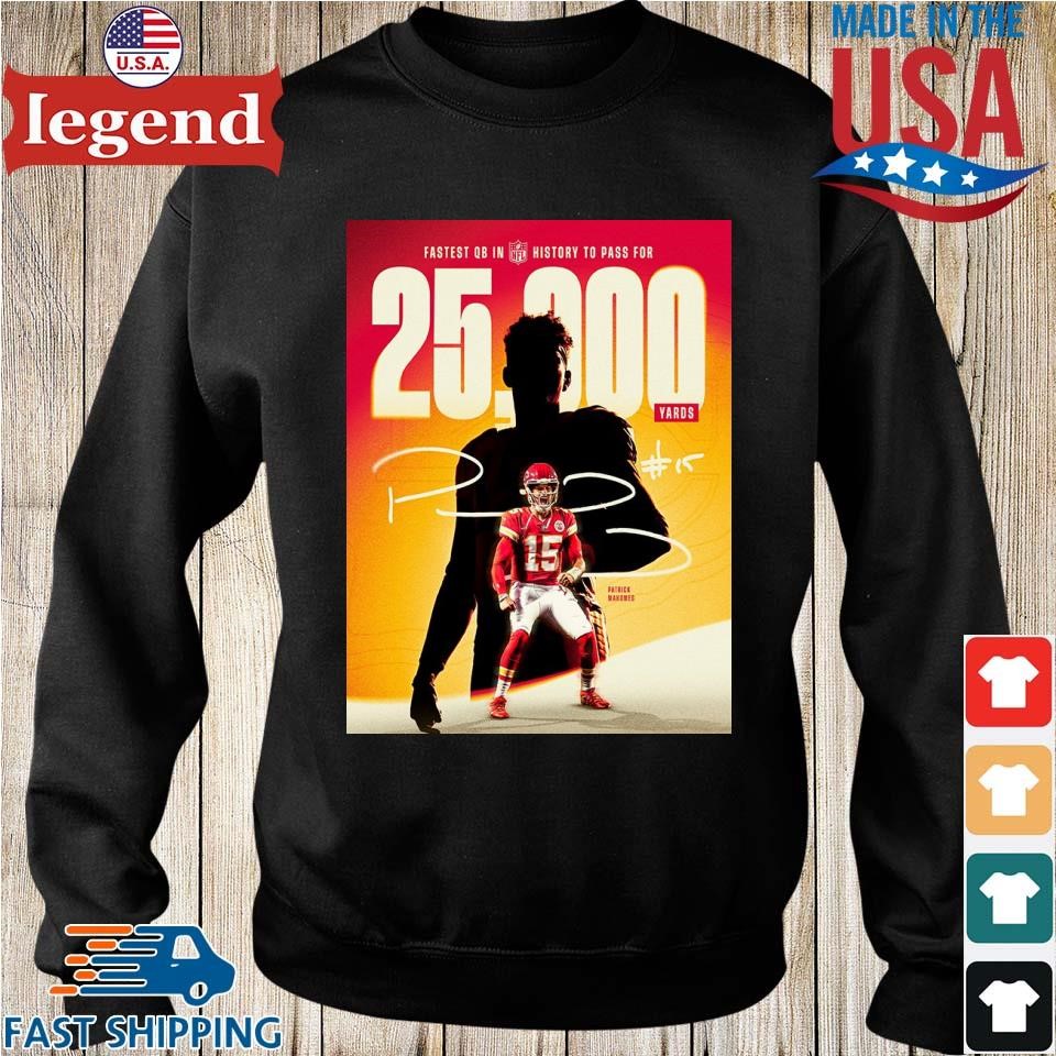 Fastest QB ever to reach 25,000 passing yards Patrick Mahomes shirt -  Limotees