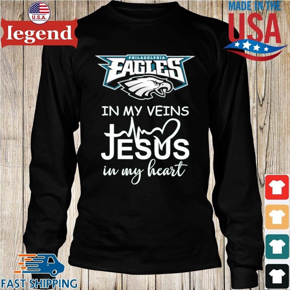 Philadelphia Eagles Heart T-Shirt For Women - Personalized Gifts