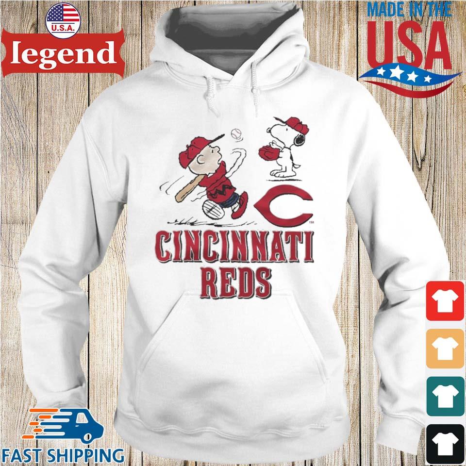 Charlie Brown And Snoopy Playing Baseball Cincinnati Reds Mlb 2023 T-shirt,Sweater,  Hoodie, And Long Sleeved, Ladies, Tank Top