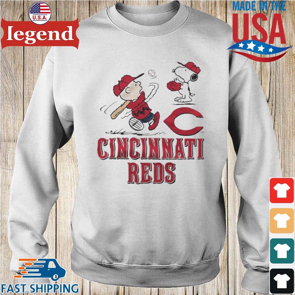 Charlie Brown And Snoopy Playing Baseball Cincinnati Reds Mlb 2023 T-shirt,Sweater,  Hoodie, And Long Sleeved, Ladies, Tank Top