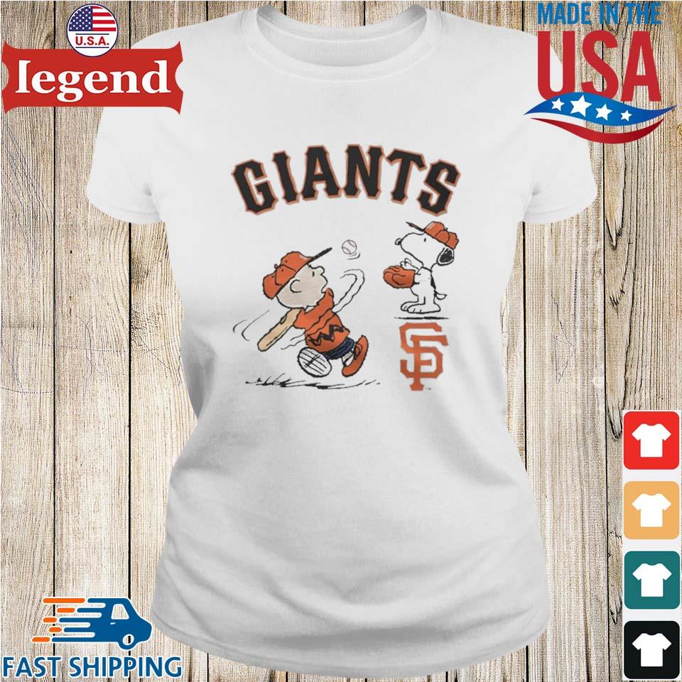 Charlie Brown And Snoopy Playing Baseball San Francisco Giants Mlb 2023 T- shirt,Sweater, Hoodie, And Long Sleeved, Ladies, Tank Top