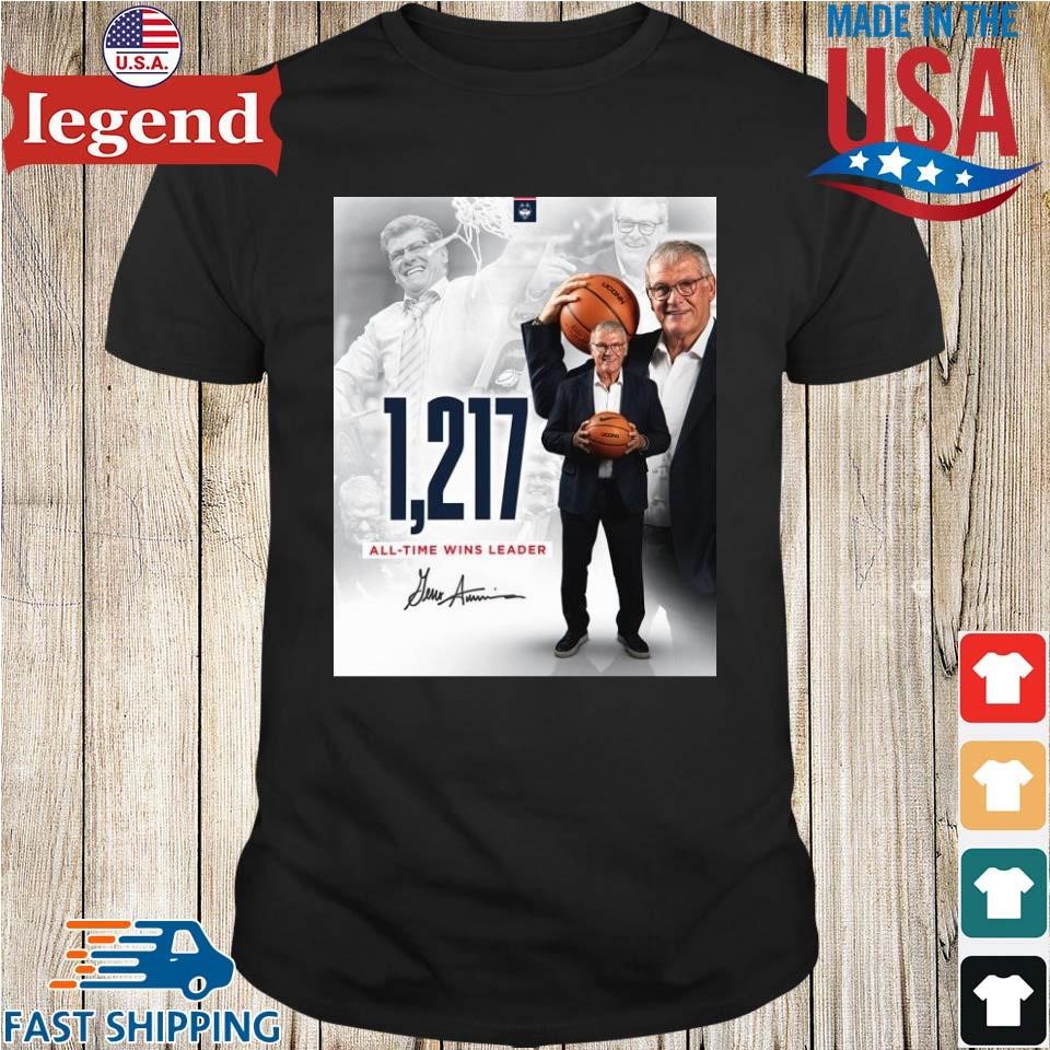 Geno Auriemma 1217 All Time Wins Leaders Shirt